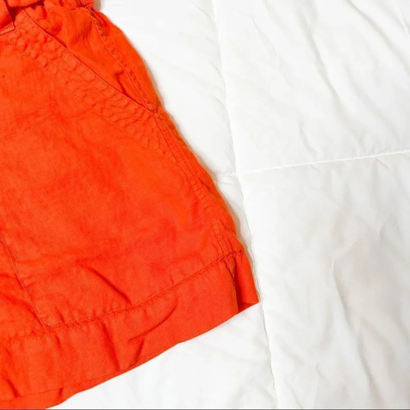 Joie Daynna Orange Paper Bag Shorts in Papaya - Picture 4 of 9